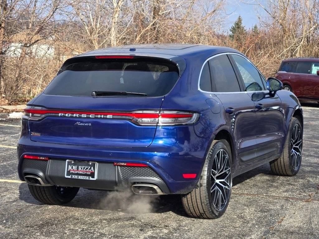 2026 Porsche Macan Base