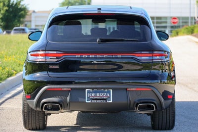 2026 Porsche Macan Base