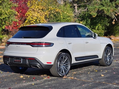 2026 Porsche Macan Base