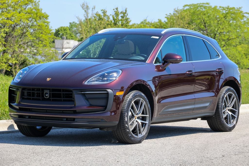 2026 Porsche Macan Base