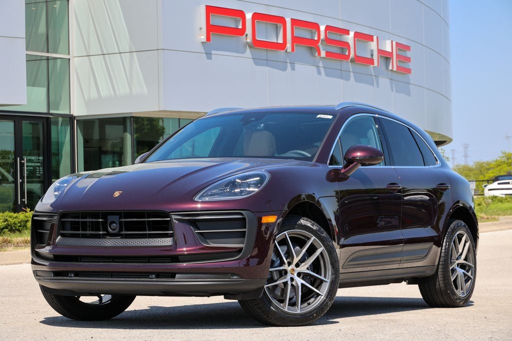 2026 Porsche Macan Base