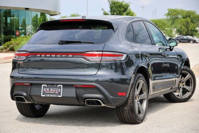 2026 Porsche Macan Base