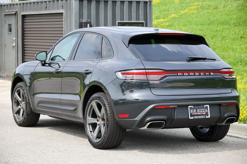 2026 Porsche Macan Base