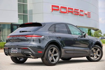 2026 Porsche Macan Base