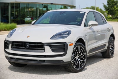 2026 Porsche Macan Base