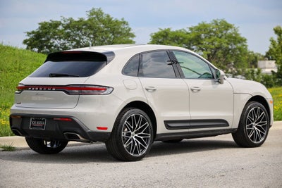 2026 Porsche Macan Base