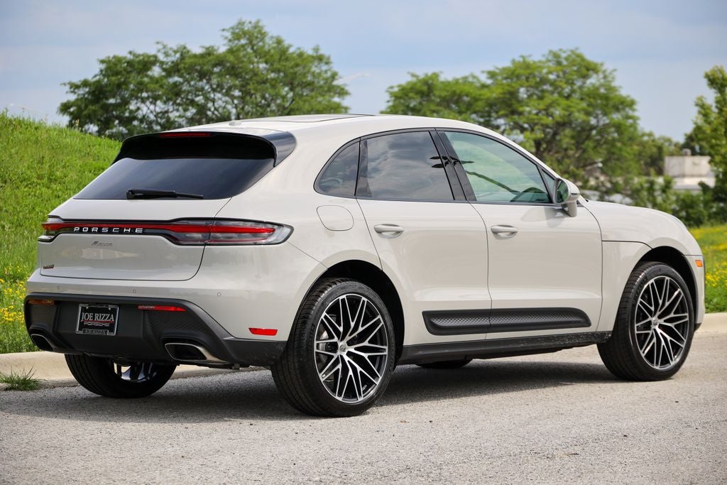 2026 Porsche Macan Base