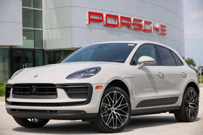 2026 Porsche Macan Base
