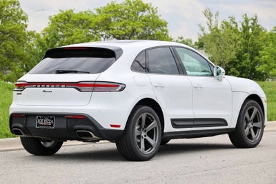 2026 Porsche Macan Base