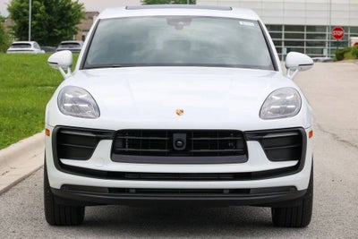 2026 Porsche Macan Base
