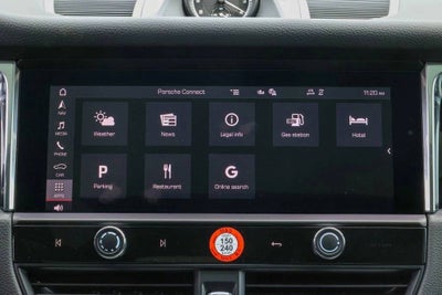 2026 Porsche Macan Base