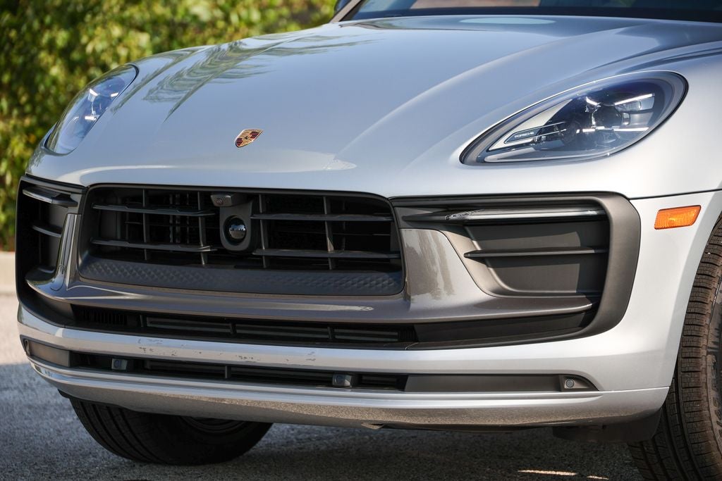 2026 Porsche Macan T