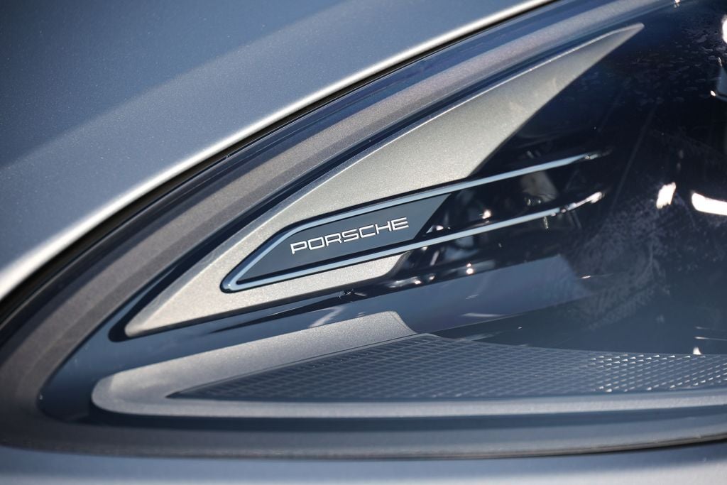 2026 Porsche Macan T
