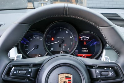 2026 Porsche Macan T