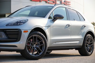 2026 Porsche Macan T