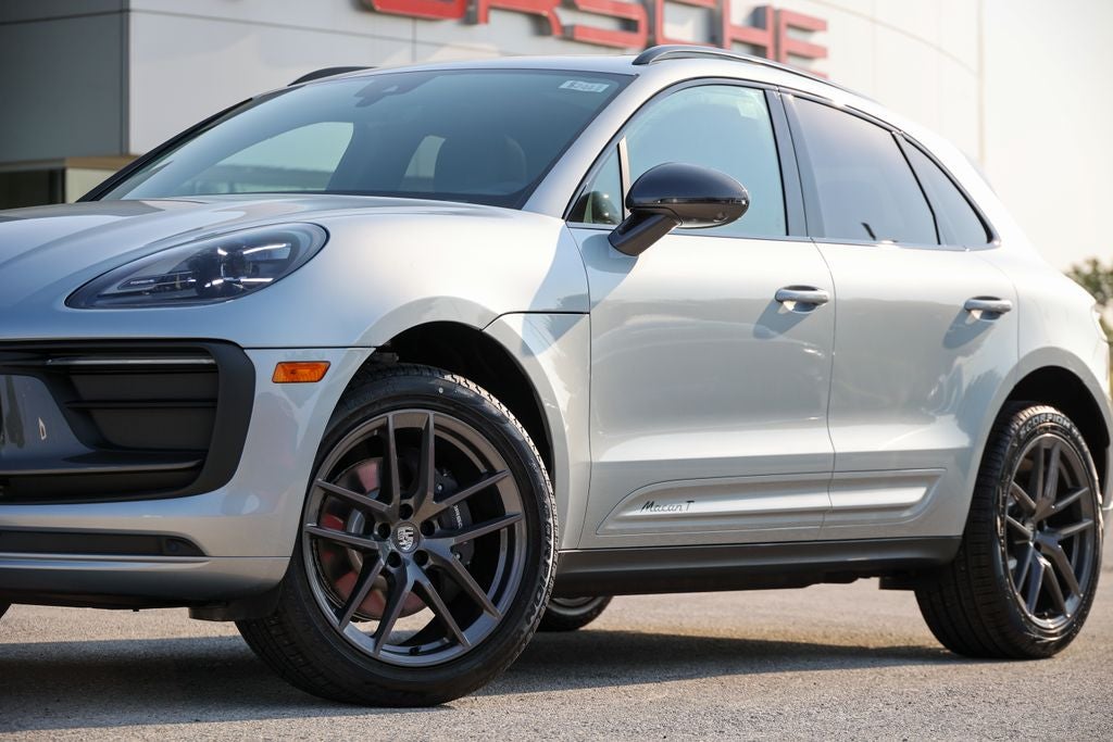 2026 Porsche Macan T