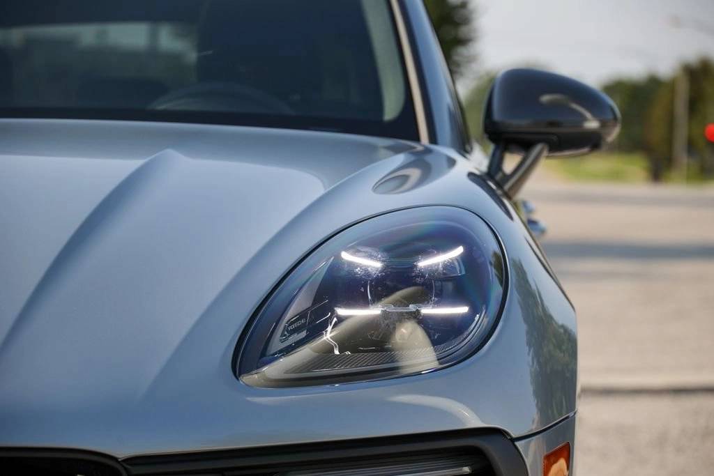 2026 Porsche Macan T