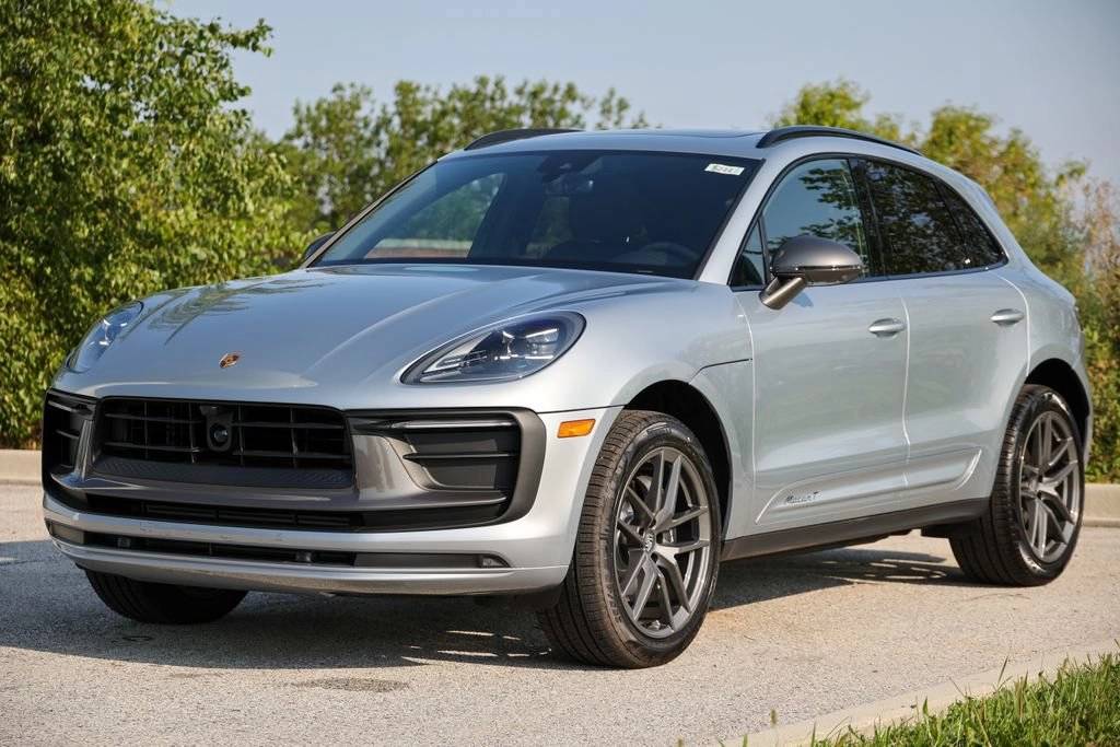 2026 Porsche Macan T
