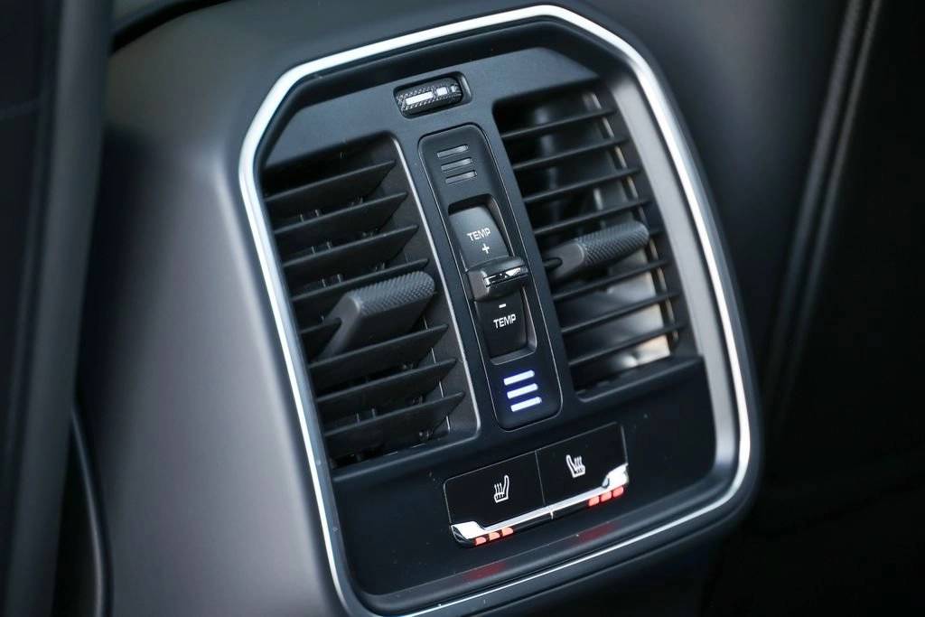 2026 Porsche Macan T