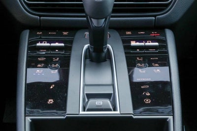 2026 Porsche Macan T