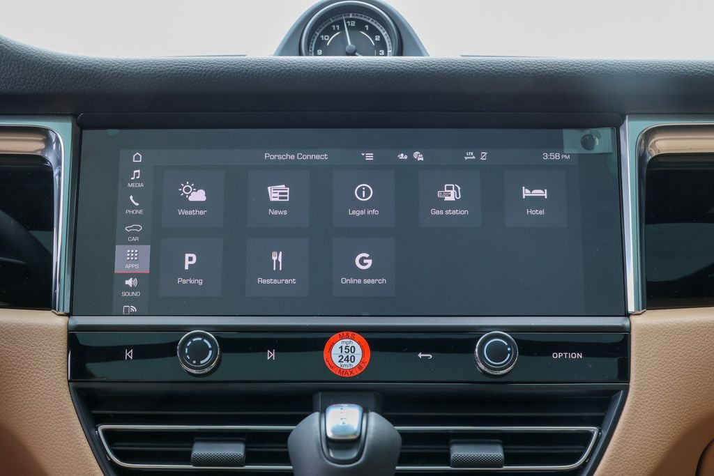 2026 Porsche Macan Base