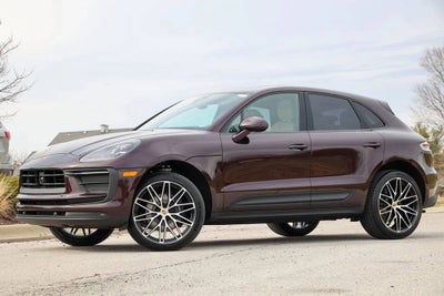 2026 Porsche Macan Base