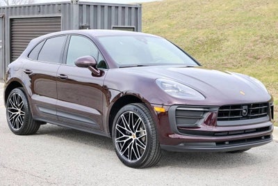 2026 Porsche Macan Base