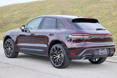 2026 Porsche Macan Base