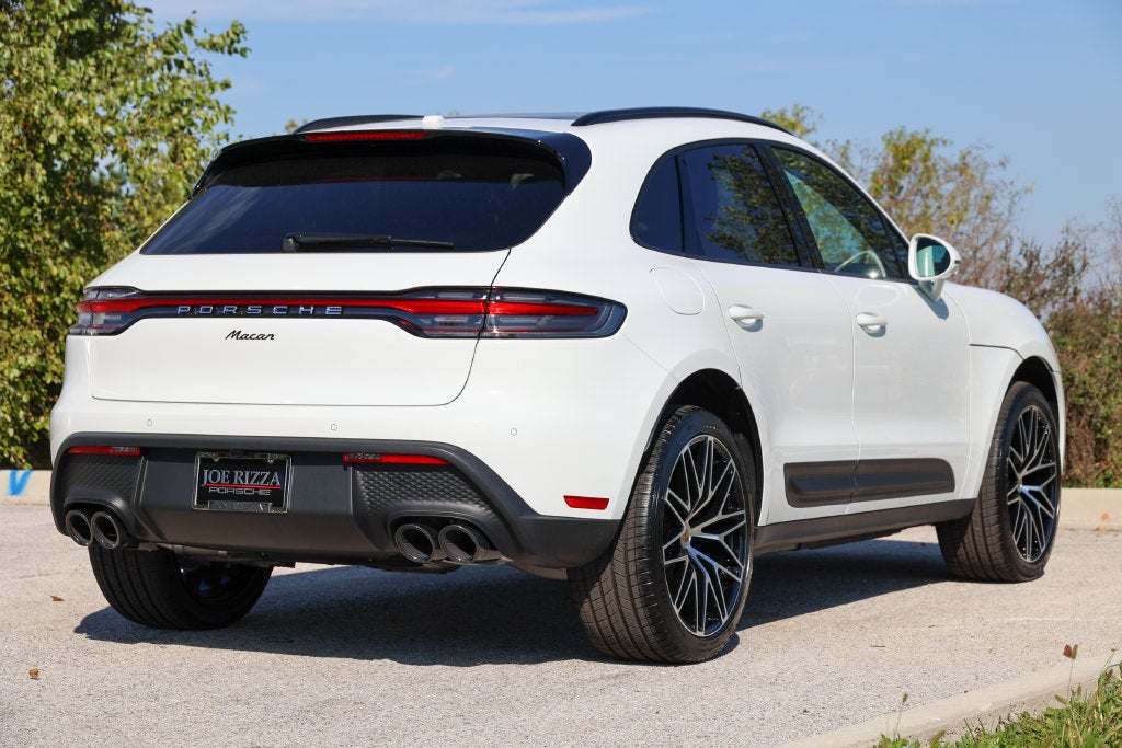 2026 Porsche Macan Base