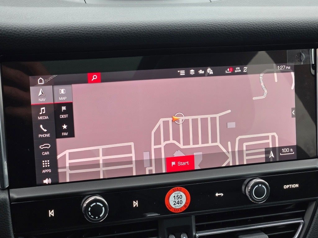 2026 Porsche Macan Base