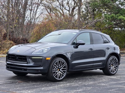 2026 Porsche Macan Base