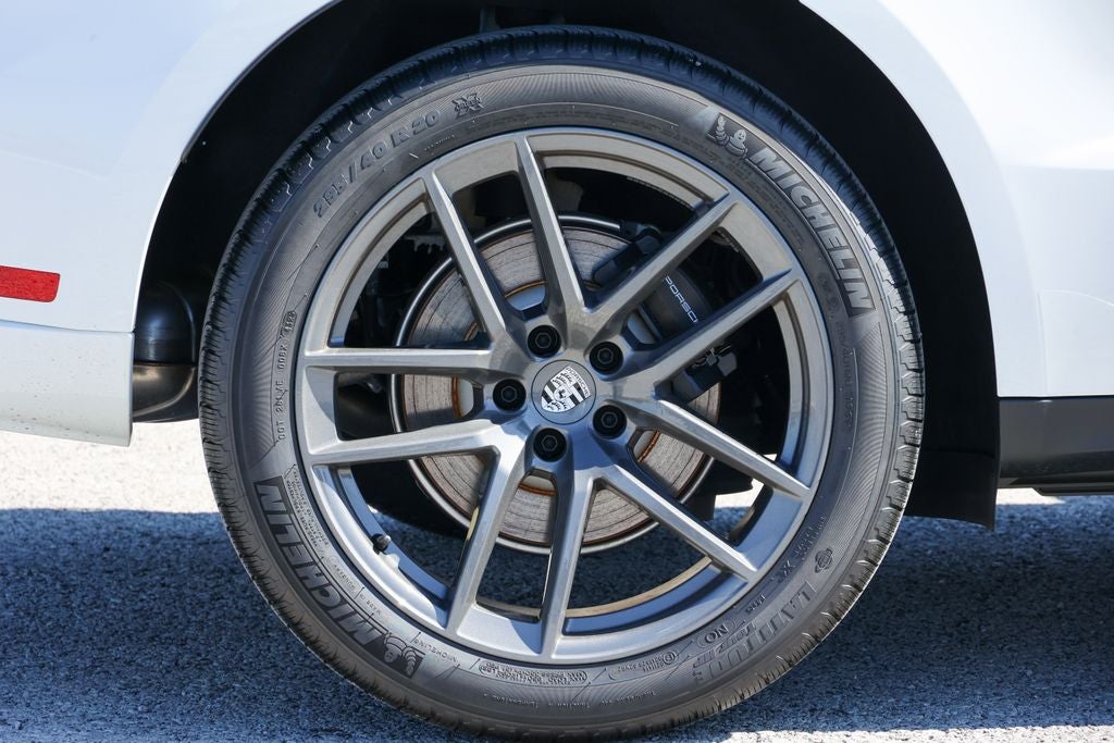 2026 Porsche Macan T