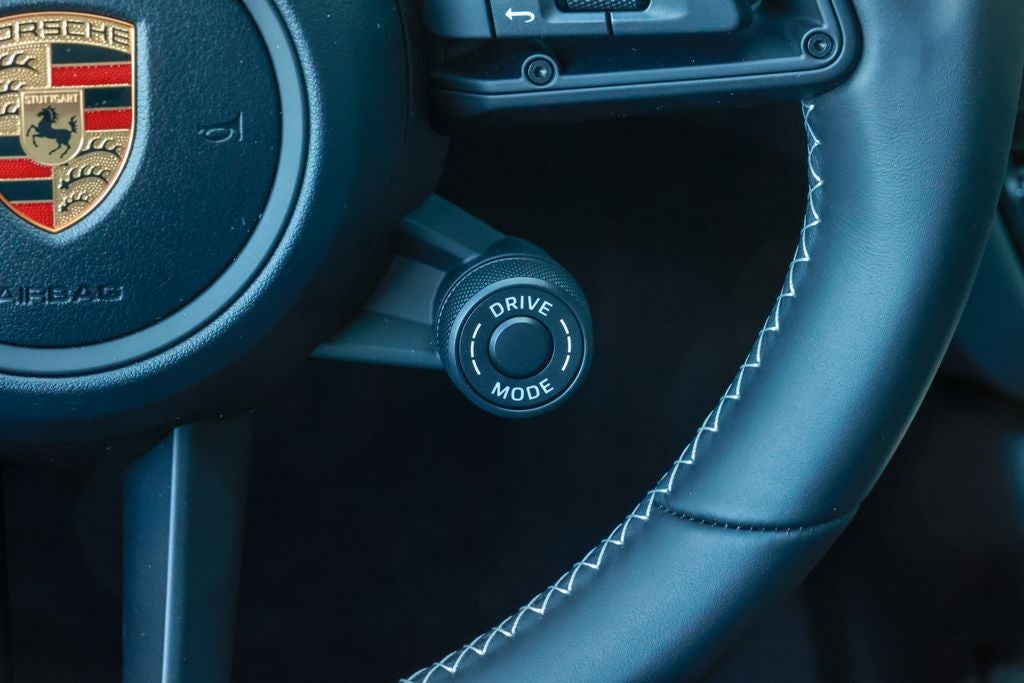 2026 Porsche Macan T