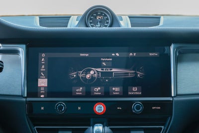 2026 Porsche Macan T