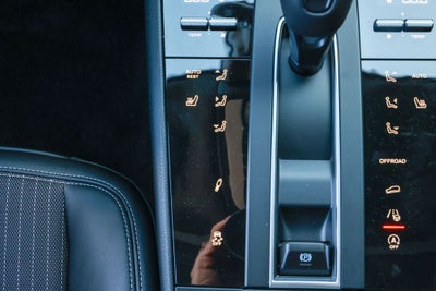2026 Porsche Macan T