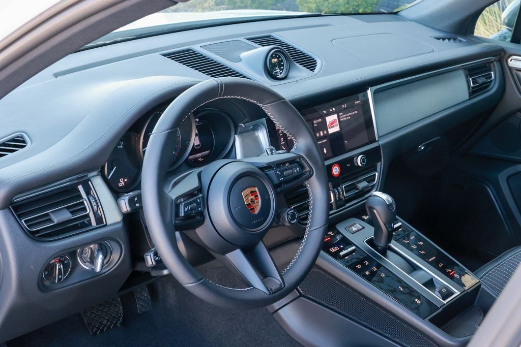 2026 Porsche Macan T