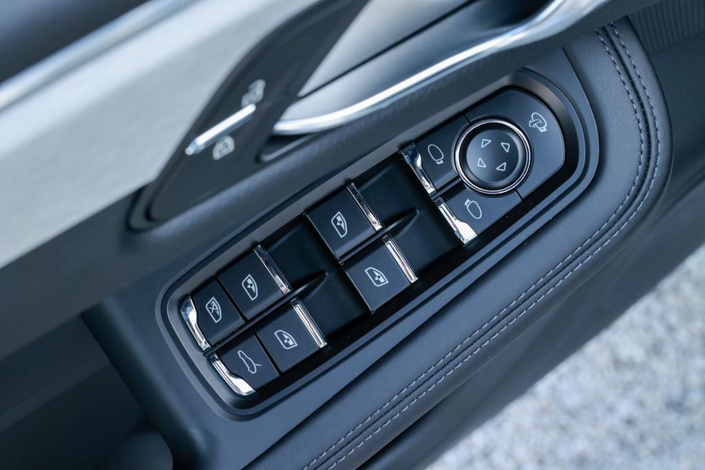 2026 Porsche Macan T