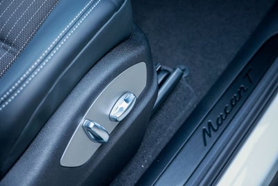 2026 Porsche Macan T