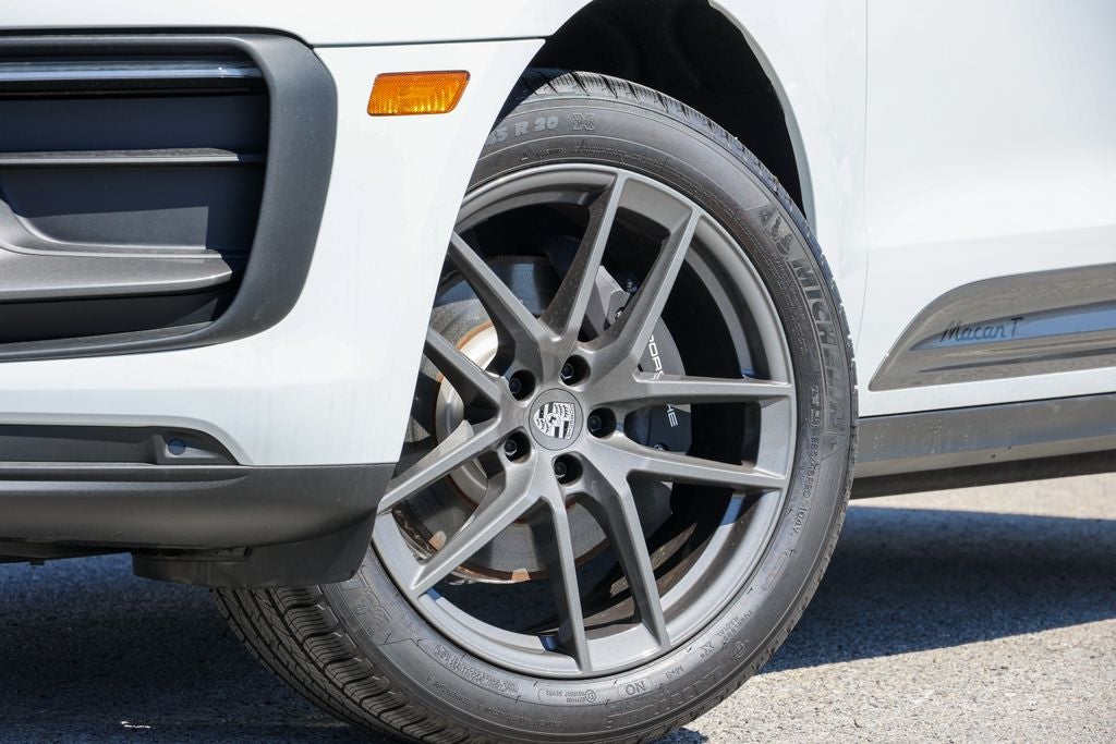 2026 Porsche Macan T