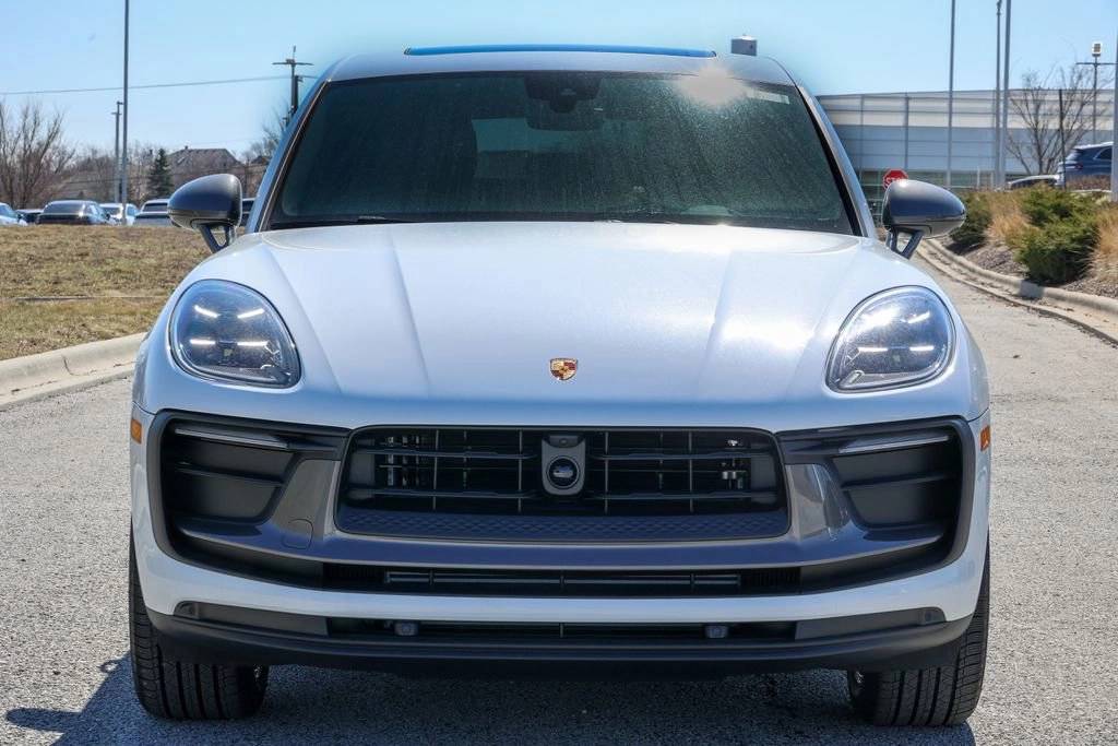2026 Porsche Macan T