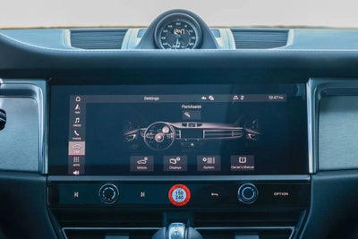 2026 Porsche Macan T