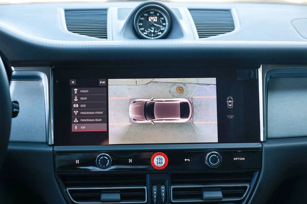 2026 Porsche Macan T