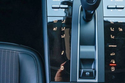 2026 Porsche Macan T