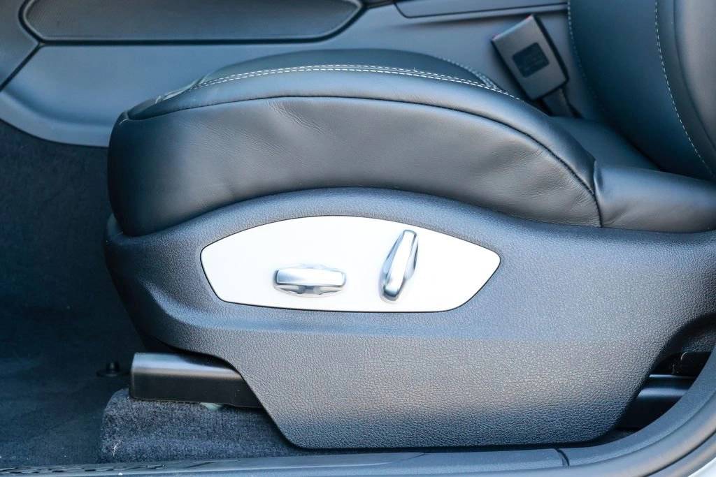 2026 Porsche Macan T