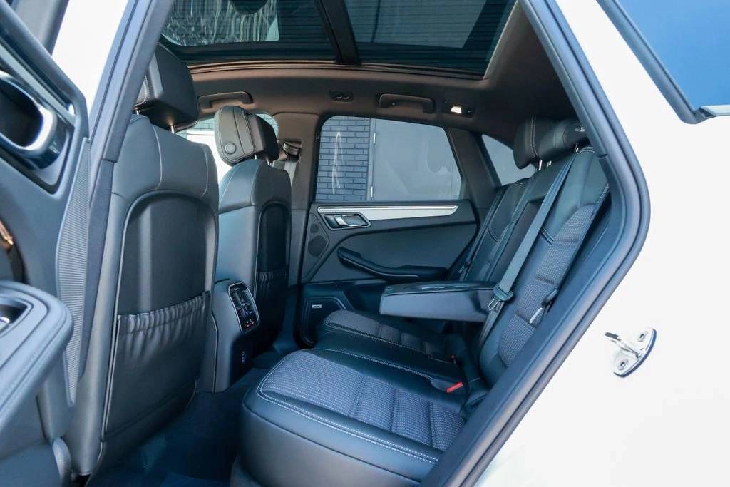 2026 Porsche Macan T
