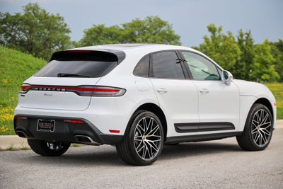 2026 Porsche Macan Base