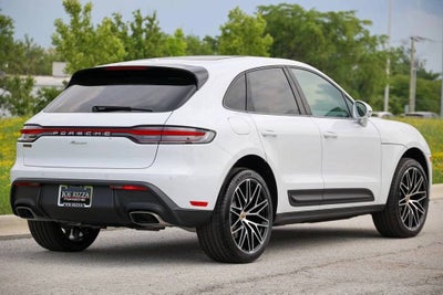 2026 Porsche Macan Base