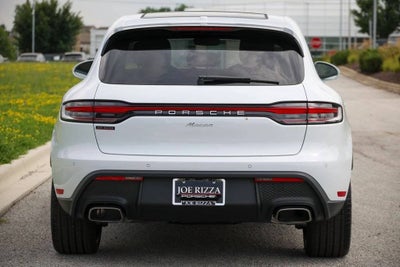 2026 Porsche Macan Base