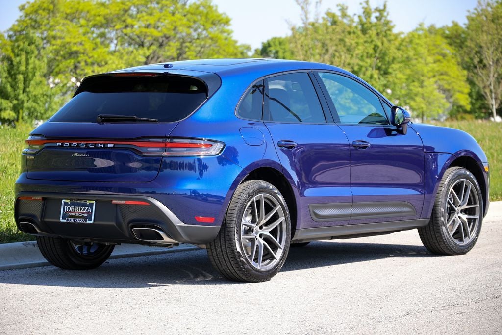 2026 Porsche Macan Base