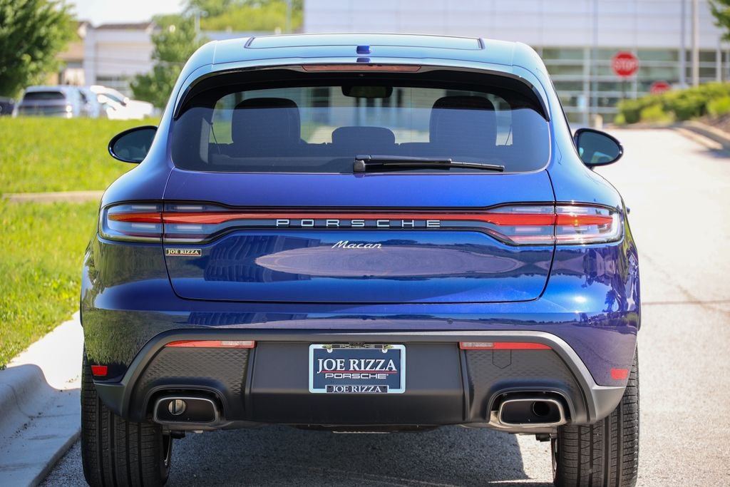 2026 Porsche Macan Base